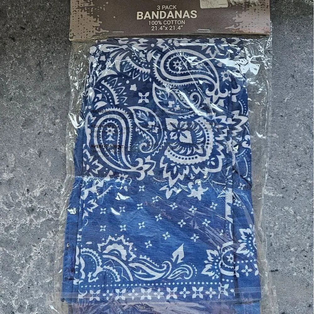 3 Pack of Blue and  White Bandanas